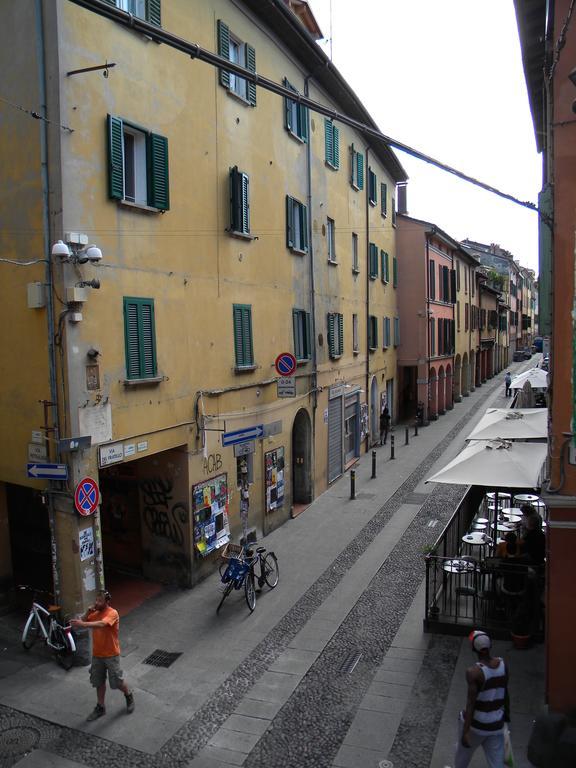 Ampio Open Space In Centro Storico Bologna Buitenkant foto